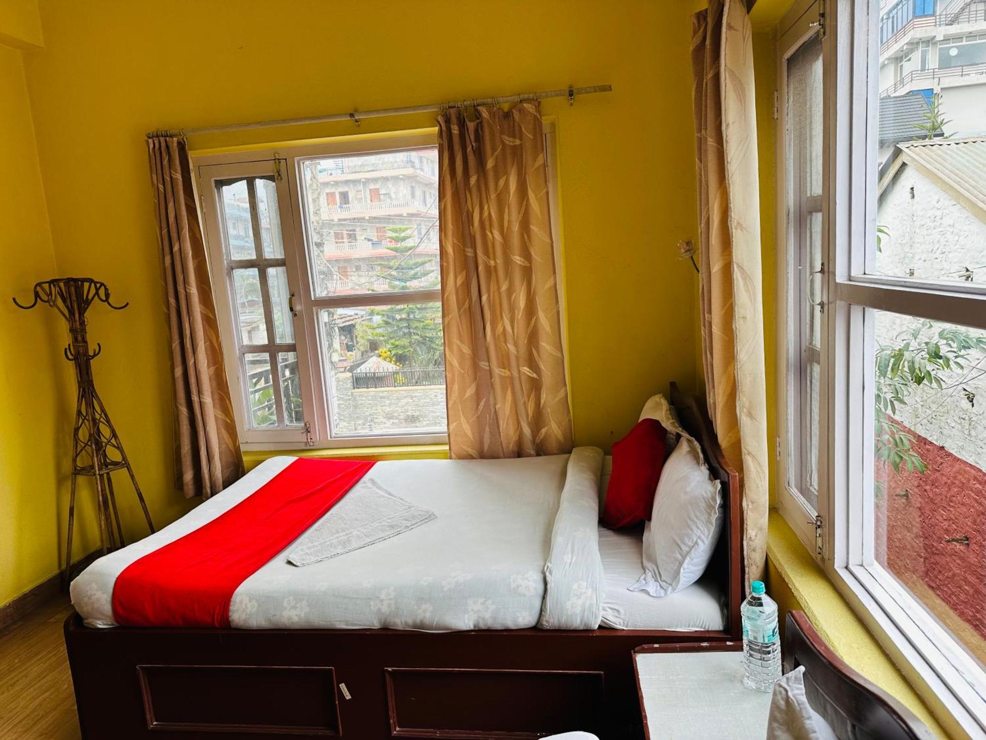 Hotel The Billabong Garden 博卡拉 外观 照片